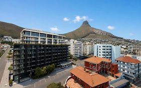 Urban Elephant Hotels, The Flamingo